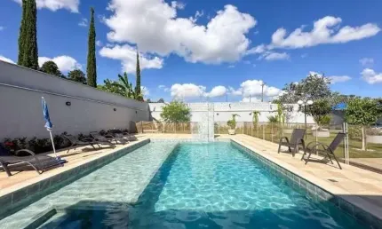 Casa para venda em condomínio jardim solar do bosque de 1128.00m² com 4 quartos, 3 suites e 4 garagens