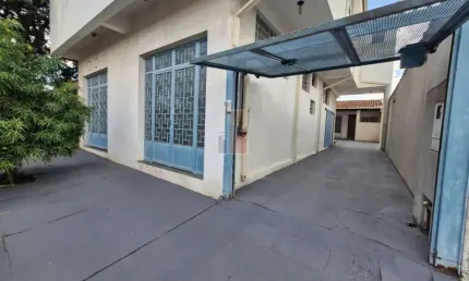 Sobrado para venda e aluguel em vila rocha de 300.00m² com 3 quartos, 1 suite e 6 garagens