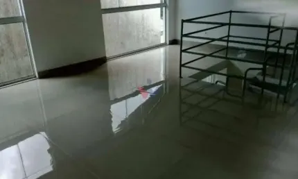Casa para venda em boqueirão de 162.00m² com 3 quartos e 1 garagem