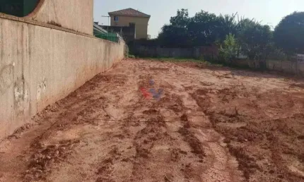 Terreno à venda no Boqueirão, Curitiba 