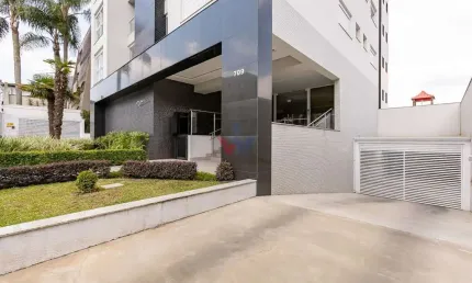 Apartamento para venda em água verde de 130.00m² com 3 quartos, 3 suites e 3 garagens