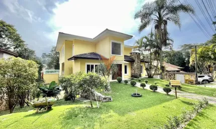 Casa para venda em transurb de 494.50m² com 4 quartos, 3 suites e 6 garagens
