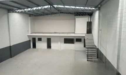 Galpão / depósito / armazém para alugar em jardim do paço de 360.00m² com 4 garagens
