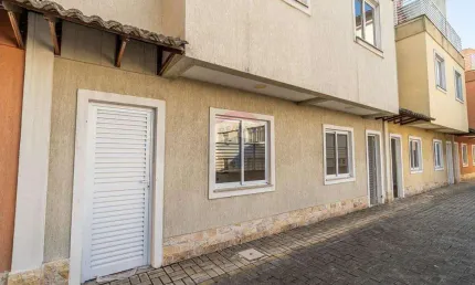 Casa para venda em centro de 112.00m² com 2 quartos, 1 suite e 1 garagem