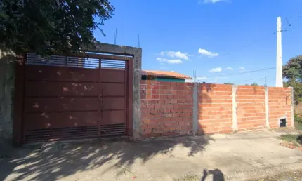 Casa para alugar em parque santa edwiges de 35.00m² com 1 quarto e 4 garagens