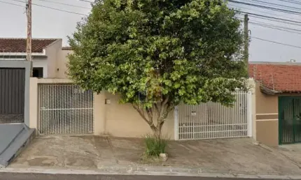 Casa para venda em madureira de 360.00m² com 2 quartos, 1 suite e 2 garagens