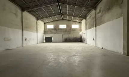 Galpão / depósito / armazém para alugar em hauer de 400.00m² com 14 garagens