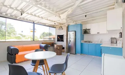 Sobrado para venda em sítio cercado de 198.00m² com 4 quartos, 1 suite e 2 garagens