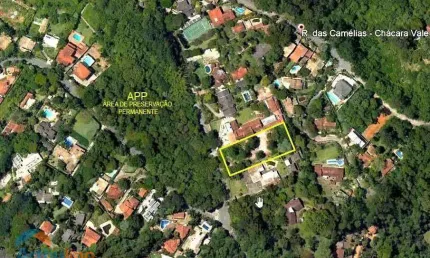 Terreno em condomínio fechado à venda na Rua das Camélias, Chácara Vale do Rio Cotia, Carapicuíba