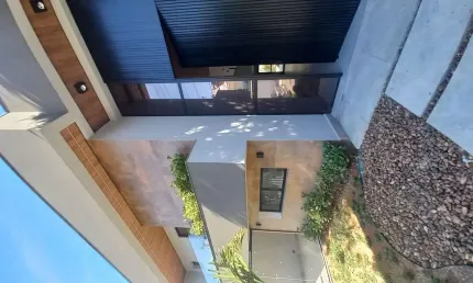 Casa para venda em dos casa de 420.00m² com 4 quartos, 4 suites e 6 garagens