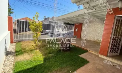 Casa para venda em alto de 185.00m² com 3 quartos, 1 suite e 2 garagens