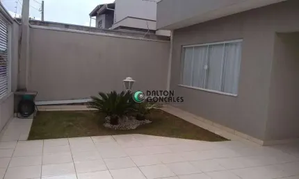 Casa para venda em jardim bela vista de 136.00m² com 3 quartos, 1 suite e 4 garagens