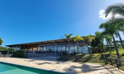 Sobrado para venda em vila martins de 404.00m² com 3 quartos, 3 suites e 6 garagens