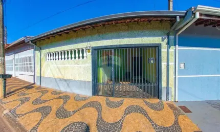 Casa para venda em parque tiradentes de 103.00m² com 3 quartos, 1 suite e 1 garagem