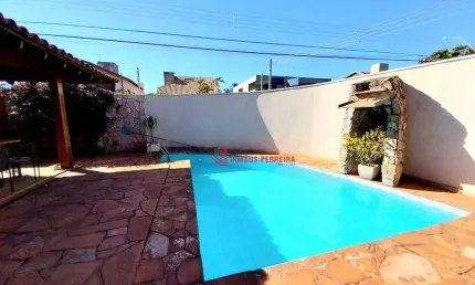 Casa para venda em jardim tarraf de 310.00m² com 4 quartos, 4 suites e 4 garagens
