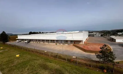 Galpão / depósito / armazém para alugar em pinhal de 9548.09m² com 2 quartos e 2 garagens