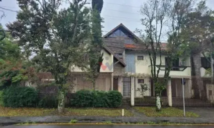 Casa para venda em hauer de 211.00m² com 3 quartos, 1 suite e 2 garagens