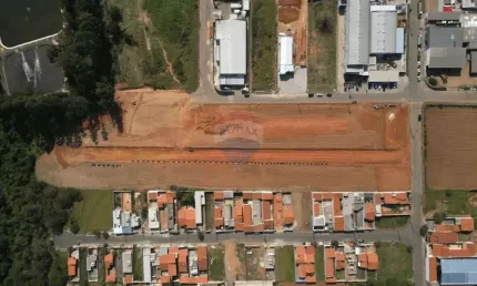 Terreno à venda no Centro, Capela do Alto 