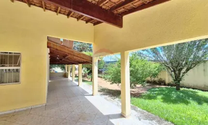 Chácara para venda em jardim flamboyant de 177.00m² com 2 quartos, 1 suite e 5 garagens