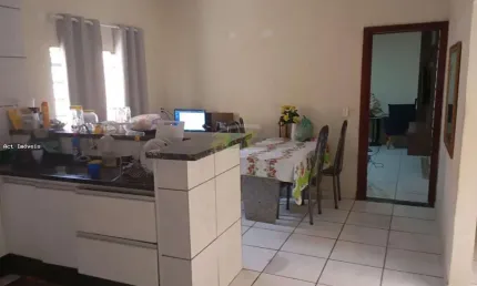 Casa para venda em concórdia i de 290.00m² com 2 quartos, 1 suite e 2 garagens