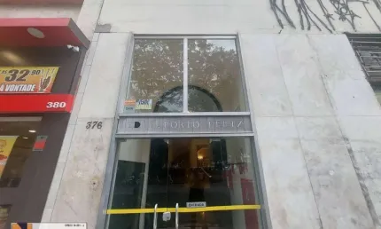 Sala comercial para venda e aluguel em república de 110.00m²