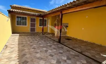 Casa para alugar em verão vermelho (tamoios) de 60.00m² com 2 quartos, 1 suite e 1 garagem