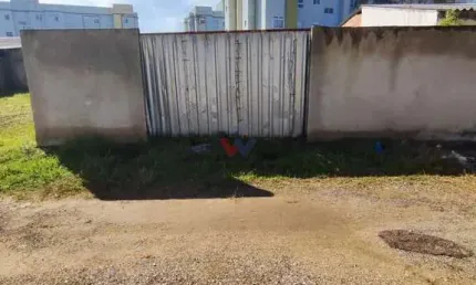 Terreno à venda no Tindiquera, Araucária 