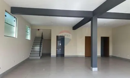 Sala comercial para alugar em são benedito de 221.00m² com 3 garagens