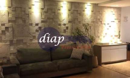 Excelente sobrado na Vila Nivi com 3 dormitórios com armários embutidos, sendo 2 suítes com closet, sala de estar ampla, sala de jantar, cozinha compl
