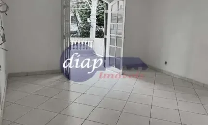 Ótimo sobrado no jardim paraíso com 2 dormitórios, sendo o principal com ampla varanda, cozinha com armários embutidos, sala para 2 ambientes, 1 banhe