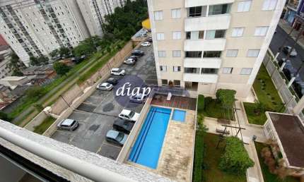 Lindo apartamento com 56 m² divididos em 2 dormitórios, 1 banheiro, sala, cozinha, lavanderia varanda e 1 vaga de garagem fixa coberta. O imóvel conta