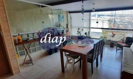Ótima oportunidade para renda!!! Terreno na Cidade A E Carvalho com 2 casas e 1  edícula com ótimo acabamento. Casa 1: com 2 dormitórios, sala, cozinh