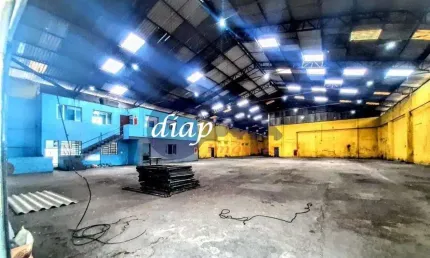 Excelente galpão industrial no jardim piratininga, revitalizado retrofit, escritório amplo com  9 salas com banheiro, refeitório,vestiário masculino e