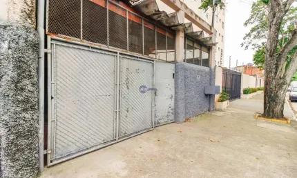 Excelente imóvel comercial no bairro guaiaúna com edificação utilizada como fábrica de manutenção de máquinas, dispõe de ventilação natural e iluminaç