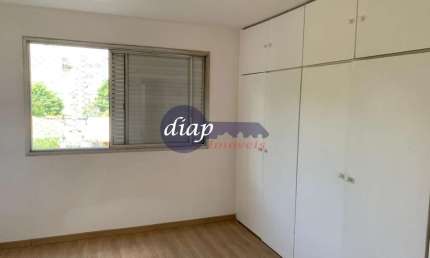 Ótimo apartamento na vila Mariana com 3 dormitórios planejados, sendo 1 suíte, cozinha, sala dois ambientes, área de serviço e mais dependência de emp
