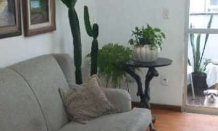 Vendo excelente apartamento 03 quartos 2º andar no Buritis