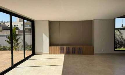 Vendo maravilhosa casa com 4 suítes no Alphaville - Lagoa dos Ingleses - Nova Lima/MG