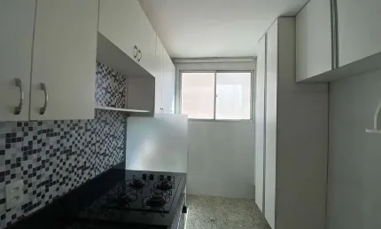 Vendo apartamento 3 quartos excelente localização no Buritis