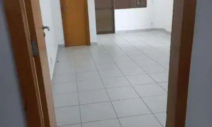 Aluga excelente sala com vaga de garagem no Buritis