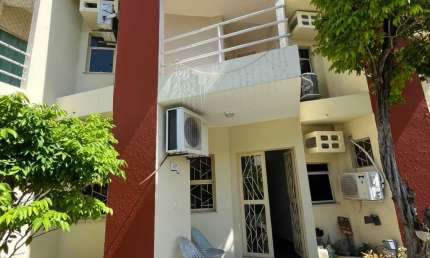 Condomínio Verdes Mares 3 – Casa Duplex para Locação
