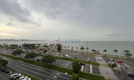 AMPLO 3 DORMITÓRIOS - FRENTE MAR - VISTA PANORÂMICA