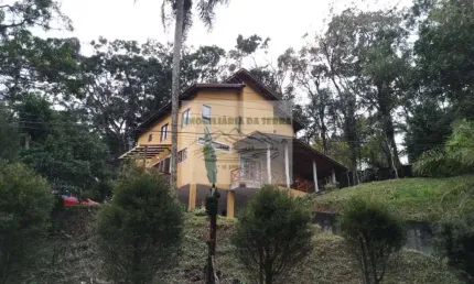 Casa à venda na Serra da Cantareira - Mairiporã-SP, Quinta da Boa Vista, 4 quartos, 2 suítes, 3 salas, 5 banheiros, 4 vagas, 280m².