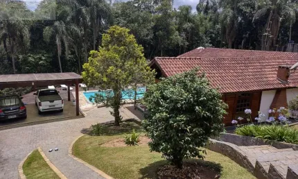 Casa térrea a venda na serra da cantareira, 3 suítes, 204m², no sausalito - imperdível!