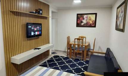 Sala Living Mobiliado – 1 Quadra da Praia | José Menino – Santos/SP