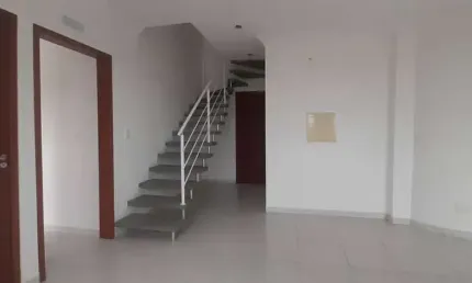 Apartamento de Cobertura Duplex à Venda, 3 Quartos sendo 3 Suites, Lavabo, 2 Vagas, Hobby Box, 200m², Capoeiras, Florianópolis - SC