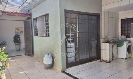 Sobrado para venda em Campos Elíseos de 132.00m² com 5 Quartos, 1 Suite e 2 Garagens
