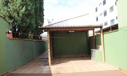 Casa para venda em Vila Monte Alegre de 100.00m² com 3 Quartos, 1 Suite e 4 Garagens