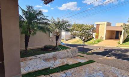 Casa de Condomínio para venda em Jardim San Marco de 267.00m² com 4 Quartos, 4 Suites e 4 Garagens