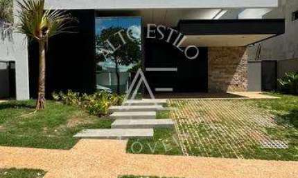 Casa de Condomínio para venda em Residencial E Empresarial Alphaville de 267.00m² com 3 Quartos, 3 Suites e 4 Garagens