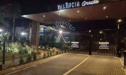 Casa de Condomínio para venda em Jardim Valencia de 180.00m² com 3 Quartos, 1 Suite e 3 Garagens